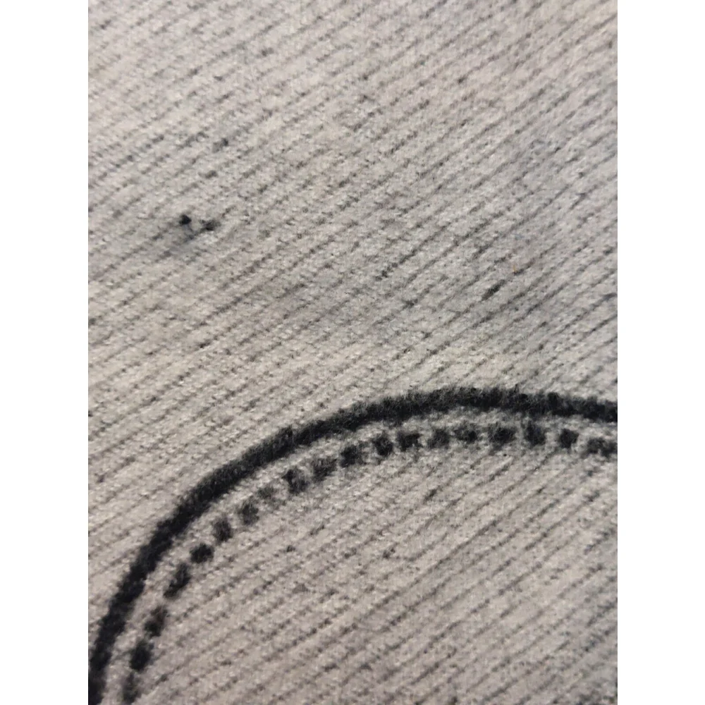 Louis Vuitton LV Forever Reversible Gray Black Cashmere Scarf Pre-Owned - Picture 16 of 16